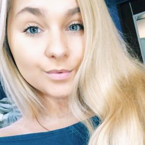 Meet your Posher, Angelina